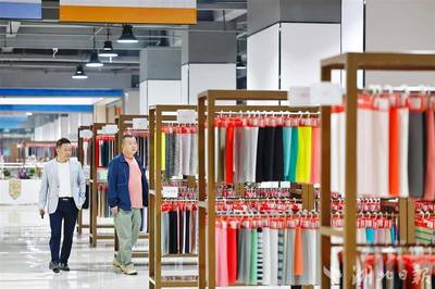 黄陂区荣膺“中国服装商贸名城”，服装服饰批发业焕新升级